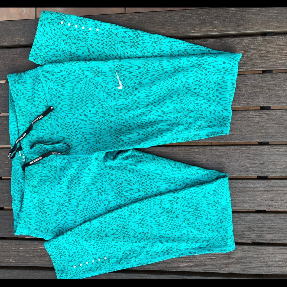 Nike dri fit leggings